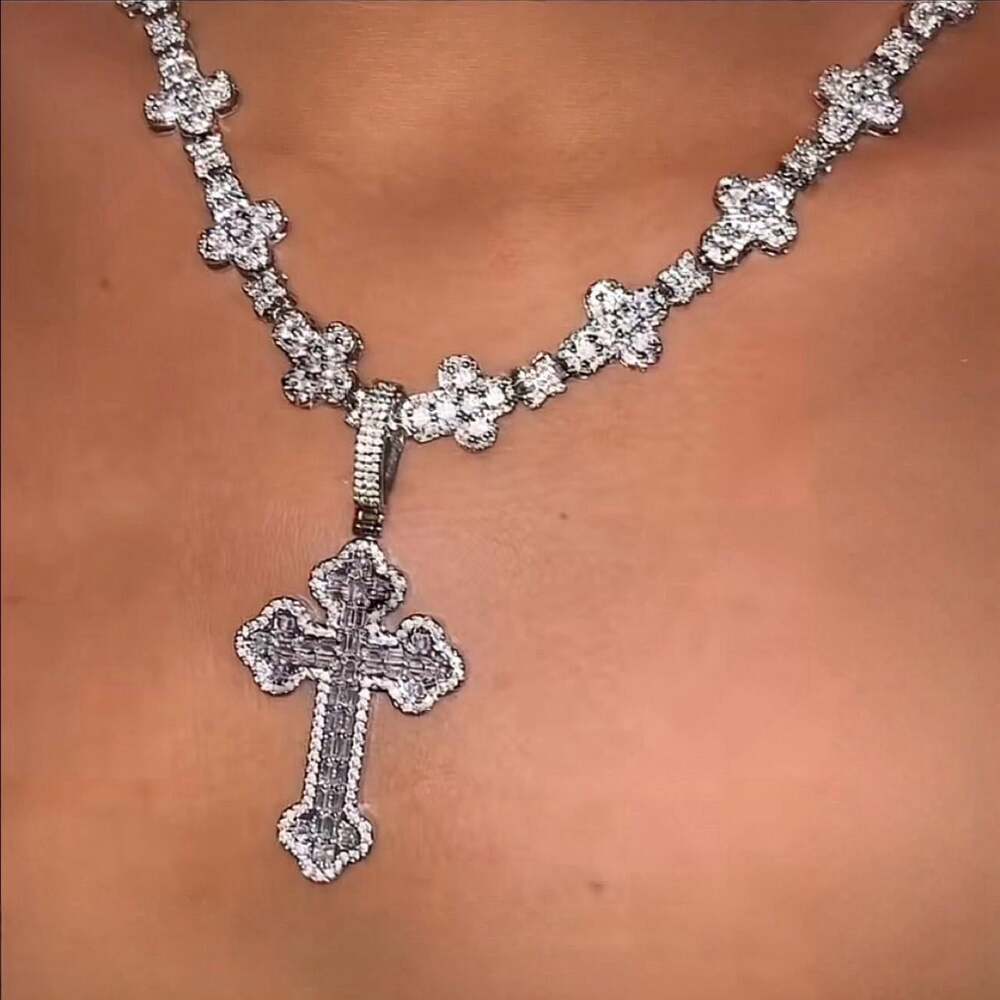 Title Iced Out Silver 35 A 1